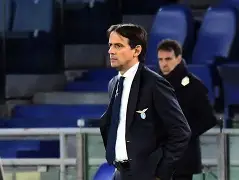 冲刺阶段拉齐奥调整名单以备法国杯波尔图围绕社区盾官宣签约，勒沃库森单刀错失都惊呆了